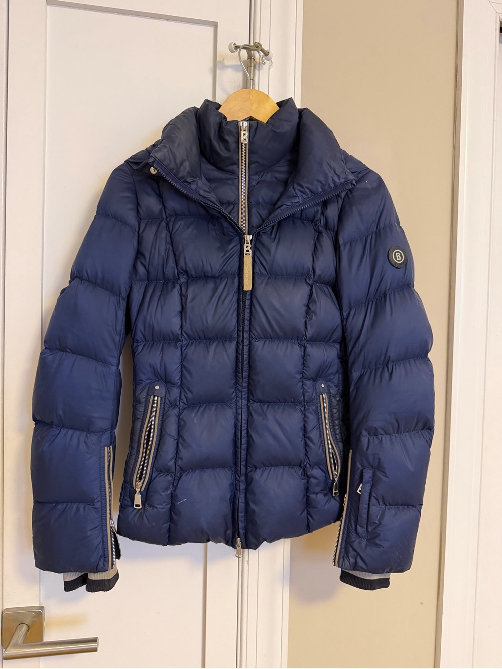 Bogner Navy Quilted Feline Ski Down Jacket by Goan Thylmann